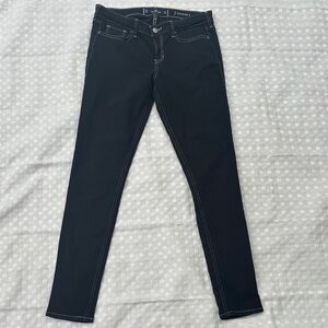 Hollister Low-Rise Black & White Skinny 27x30